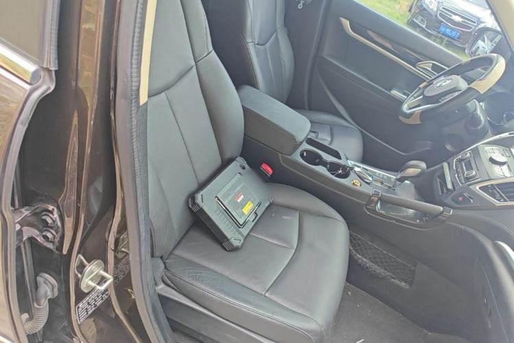 Used Dongfeng Aeolus AX7 2015 2.0L Automatic Zhiyi Trim Right Front Seat