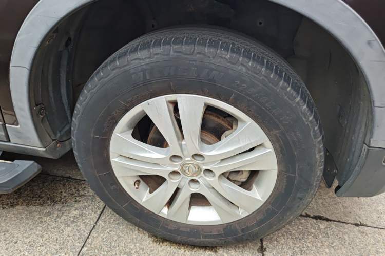 Used Dongfeng Aeolus AX7 2015 2.0L Manual Zhiyue Model Right Front Wheel Hub
