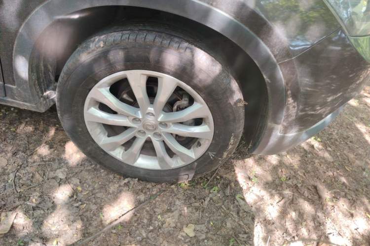 Used Dongfeng Aeolus AX7 2015 2.0L Manual Zhiyi Trim Right Front Wheel Hub