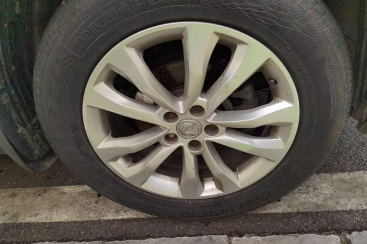 Used Dongfeng Aeolus AX7 2015 2.0L Automatic Zhiyi Trim Right Front Wheel Hub