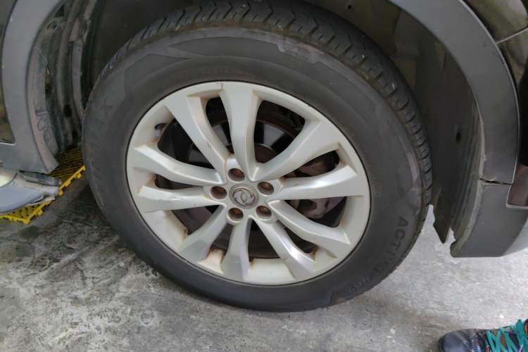 Used Dongfeng Aeolus AX7 2015 2.0L Automatic Zhiyi Trim Right Front Wheel Hub