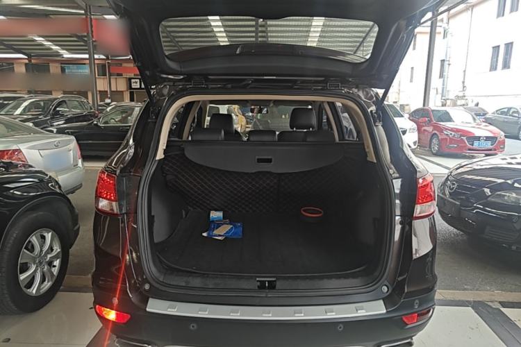 Used Dongfeng Aeolus AX7 2015 2.0L Manual Parade Edition Trunk
