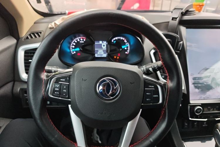 Used Dongfeng Aeolus AX7 2015 2.3L Automatic ZhiZun Version Steering Wheel