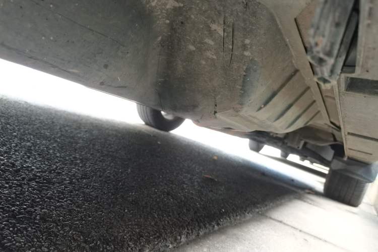 Used Dongfeng Aeolus AX7 2015 2.0L Automatic Zhiyi Trim Chassis Rear Right