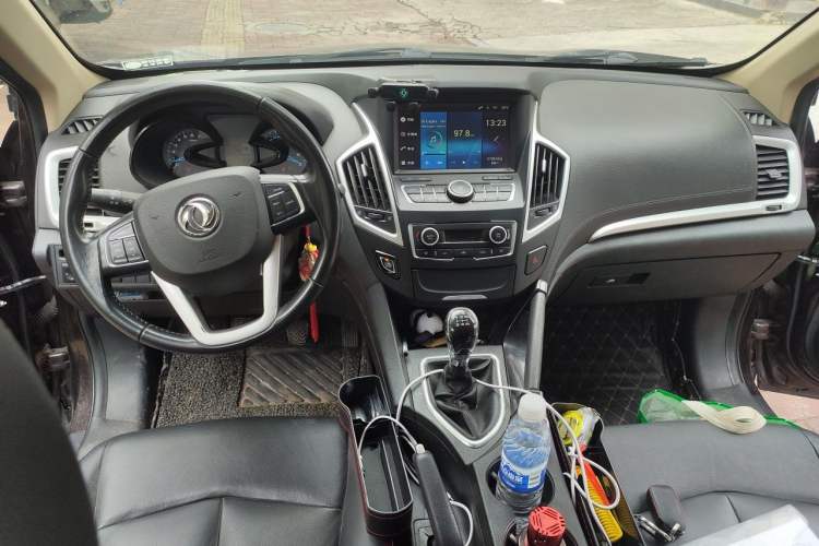 Used Dongfeng Aeolus AX7 2015 2.0L Manual Zhiyi Trim Center Console