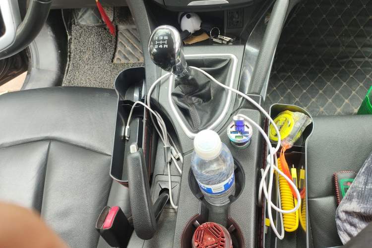 Used Dongfeng Aeolus AX7 2015 2.0L Manual Zhiyi Trim Gear Lever