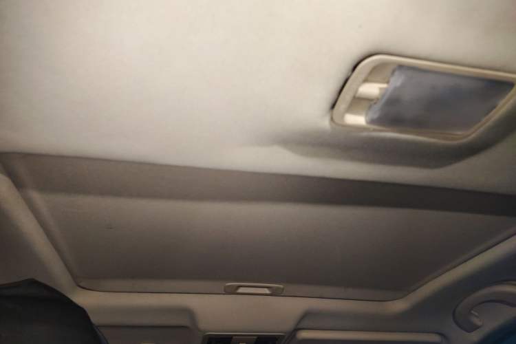 Used Dongfeng Aeolus AX7 2015 2.0L Manual Zhiyi Trim Headliner