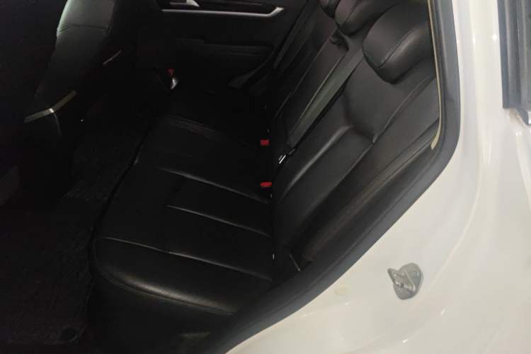 Used Dongfeng Aeolus AX7 2015 2.0L Automatic Zhiyi Trim Left Rear Seat