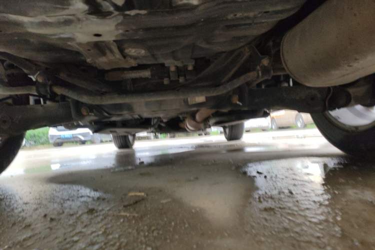 Used Dongfeng Aeolus AX7 2015 2.0L Automatic Zhiyi Trim Chassis Rear
