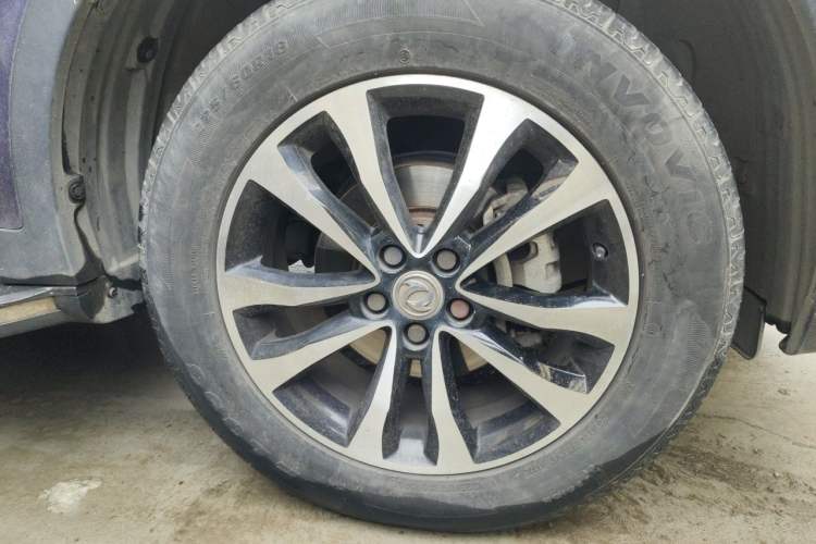 Used Dongfeng Aeolus AX7 2015 2.0L Automatic Zhiyi Trim Right Front Wheel Hub