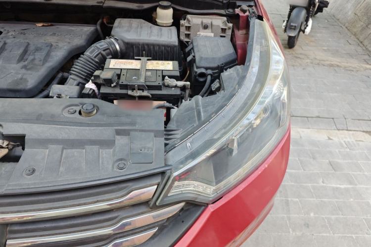 Used Dongfeng Aeolus AX7 2015 2.0L Manual Parade Edition Engine Bay Left