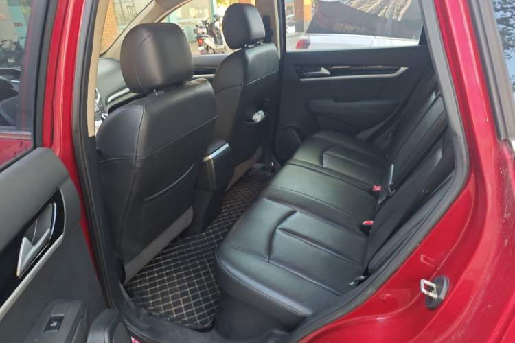 Used Dongfeng Aeolus AX7 2015 2.0L Manual Parade Edition Left Rear Seat