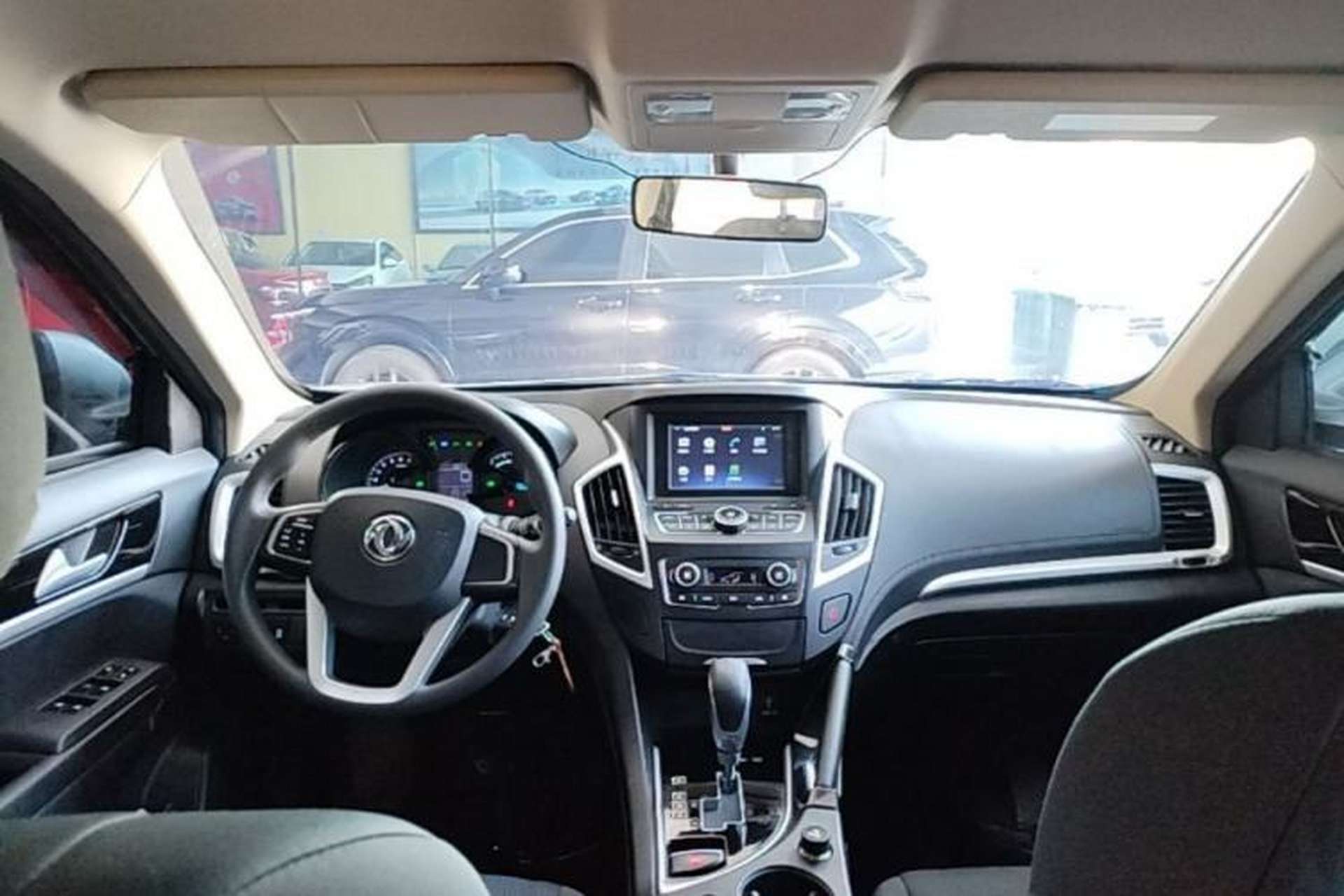 Used Dongfeng Aeolus AX7 2015 2.0L Automatic Zhiyue Version Center Console