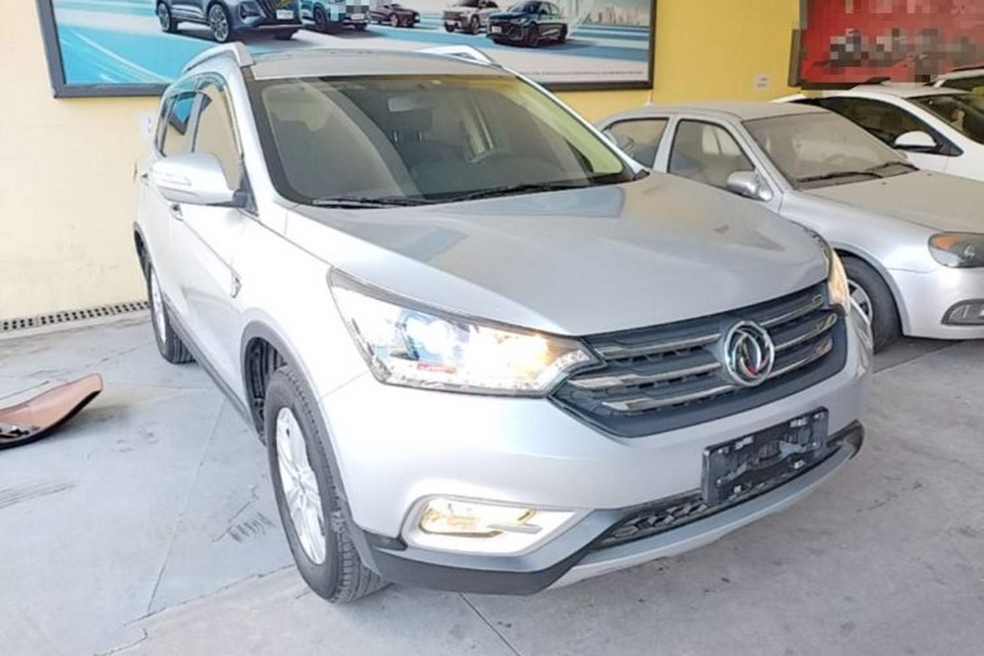Used Dongfeng Aeolus AX7 2015 2.0L Automatic Zhiyue Version Front Right 45 Deg