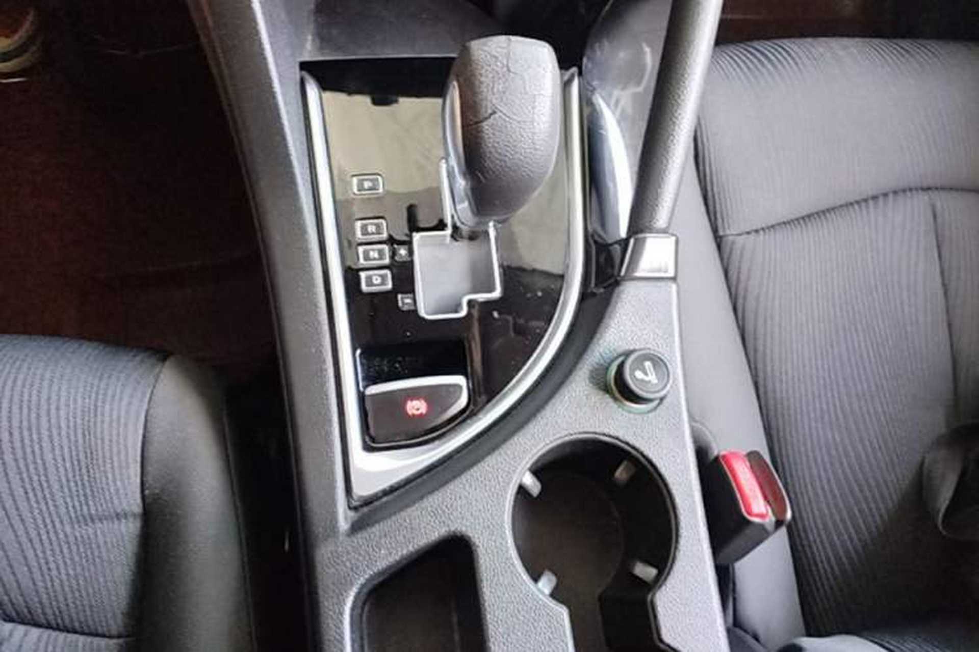Used Dongfeng Aeolus AX7 2015 2.0L Automatic Zhiyue Version Gear Lever