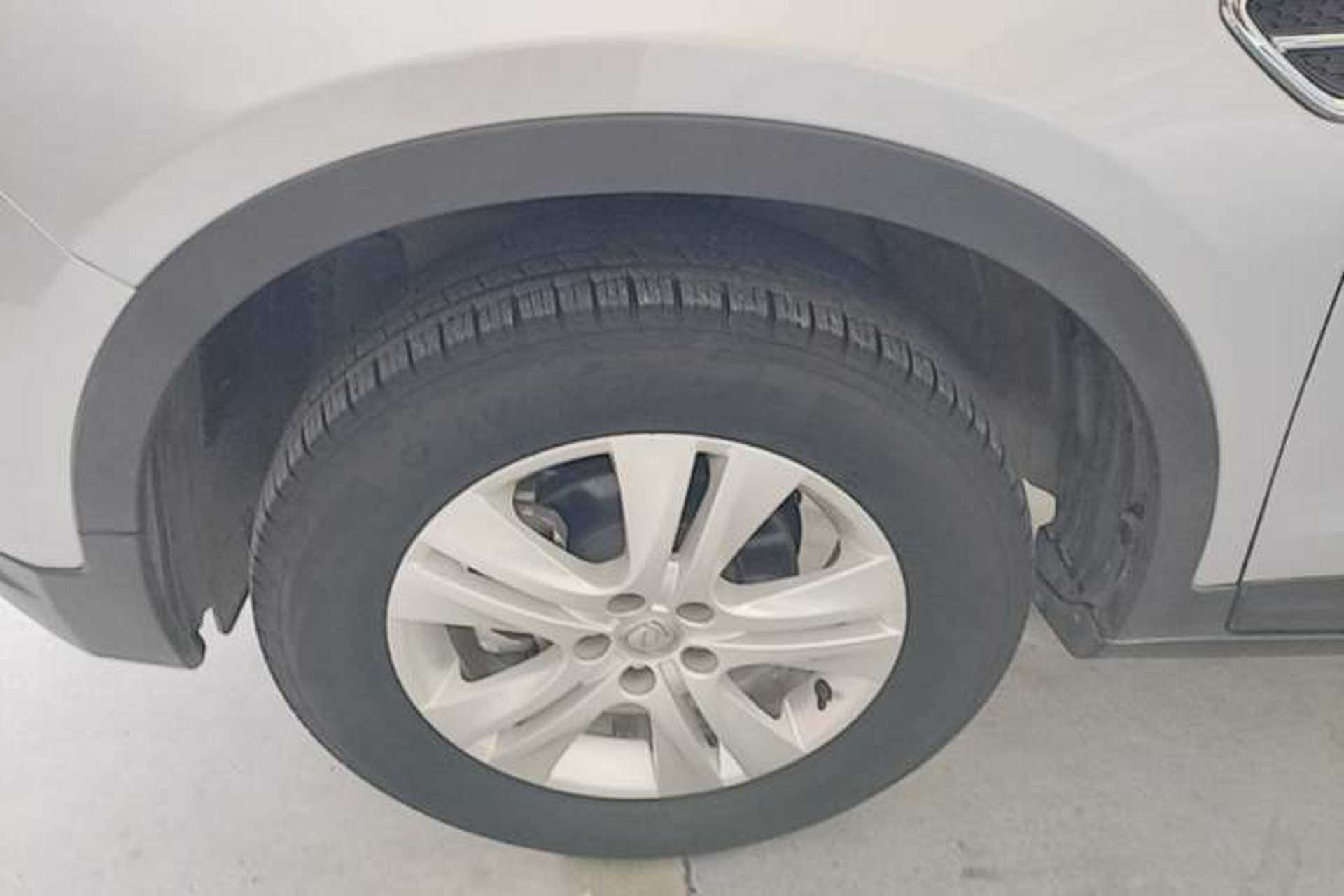 Used Dongfeng Aeolus AX7 2015 2.0L Automatic Zhiyue Version Left Front Wheel Hub