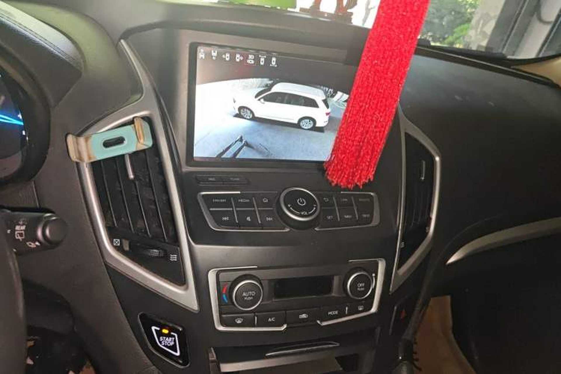 Used Dongfeng Aeolus AX7 2015 2.0L Automatic Zhiyi Trim Audio And AC Panel