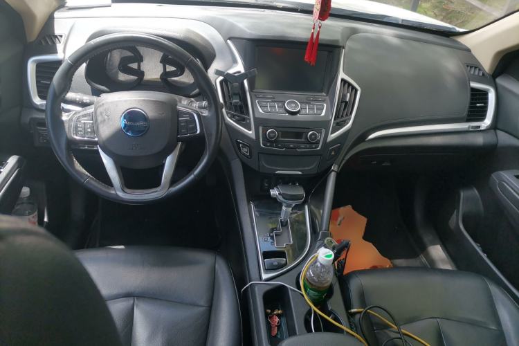 Used Dongfeng Aeolus AX7 2015 2.3L Automatic ZhiZun Version Center Console