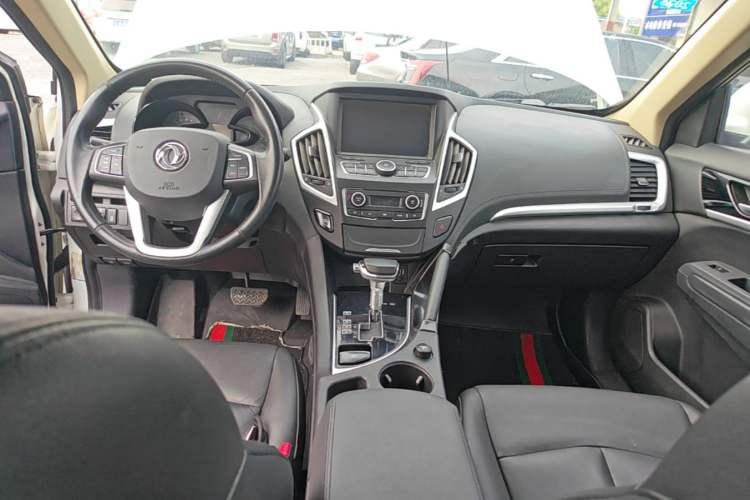 Used Dongfeng Aeolus AX7 2015 2.0L Automatic Zhiyi Trim Center Console