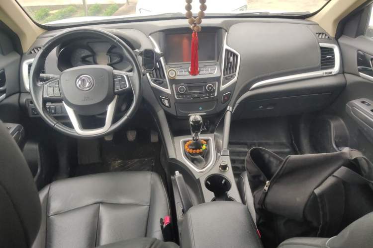Used Dongfeng Aeolus AX7 2015 2.0L Manual Zhiyi Trim Center Console