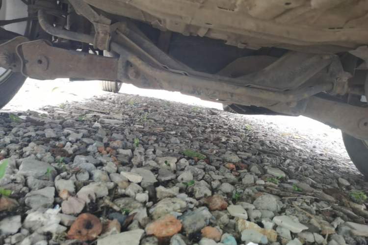 Used Dongfeng Aeolus AX7 2015 2.0L Manual Zhiyi Trim Chassis Front
