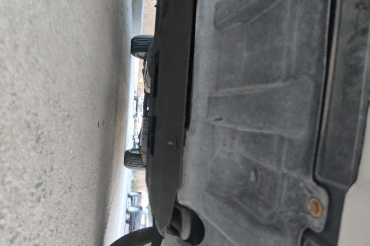 Used Dongfeng Aeolus AX7 2015 2.0L Automatic Zhiyi Trim Chassis Front