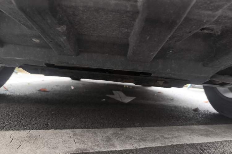 Used Dongfeng Aeolus AX7 2015 2.3L Automatic ZhiZun Version Chassis Front