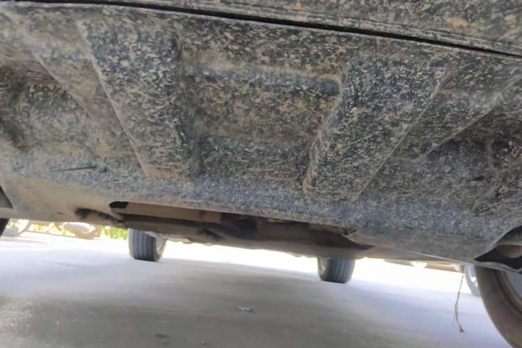 Used Dongfeng Aeolus AX7 2015 2.0L Automatic Zhiyi Trim Chassis Front