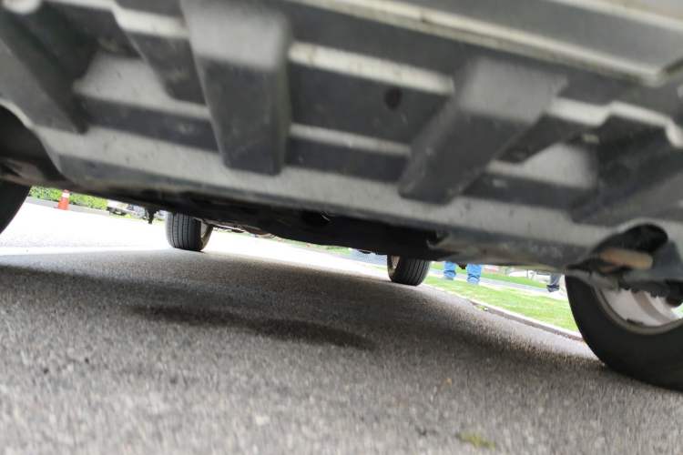 Used Dongfeng Aeolus AX7 2015 2.0L Automatic Zhiyi Trim Chassis Front