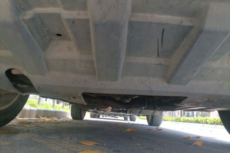 Used Dongfeng Aeolus AX7 2015 2.3L Automatic ZhiZun Version Chassis Front