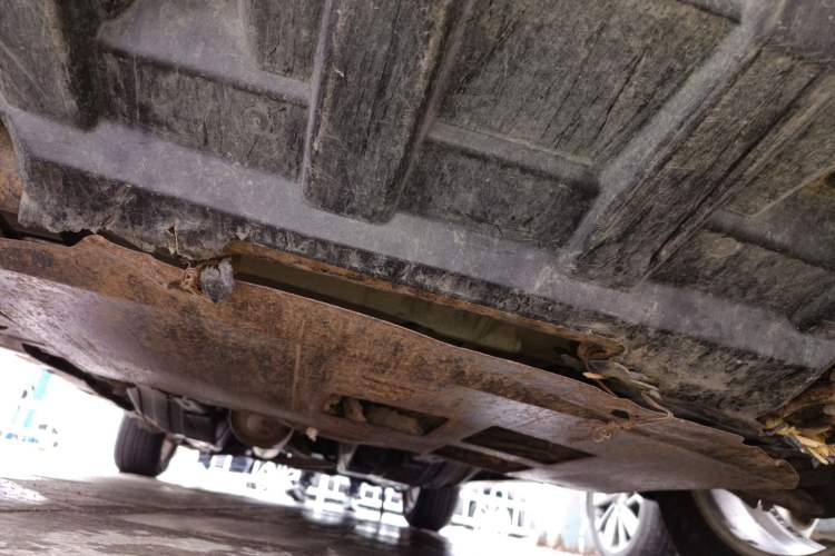 Used Dongfeng Aeolus AX7 2015 2.0L Manual Zhiyi Trim Chassis Front