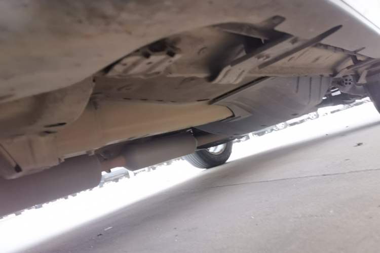 Used Dongfeng Aeolus AX7 2015 2.3L Automatic ZhiZun Version Chassis Front Left