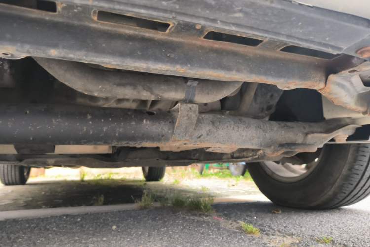 Used Dongfeng Aeolus AX7 2015 2.0L Automatic Zhiyue Version Chassis Front