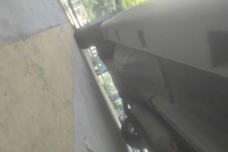Used Dongfeng Aeolus AX7 2015 2.0L Manual Zhiyi Trim Chassis Front Right
