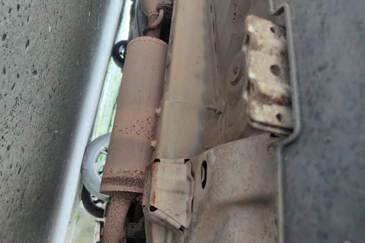 Used Dongfeng Aeolus AX7 2015 2.3L Automatic ZhiZun Version Chassis Front Right