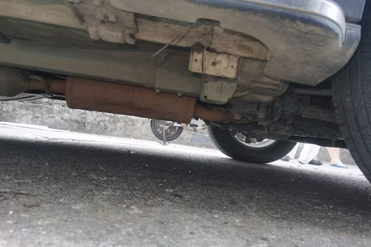 Used Dongfeng Aeolus AX7 2015 2.3L Automatic ZhiZun Version Chassis Front Right