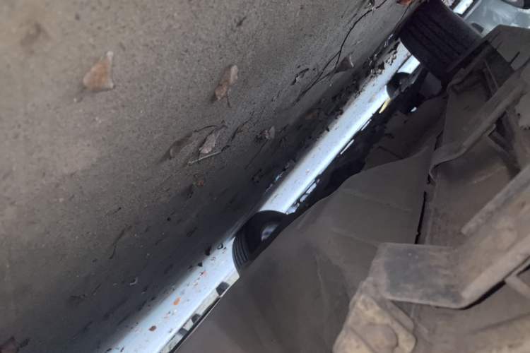 Used Dongfeng Aeolus AX7 2015 2.0L Automatic Zhiyi Trim Chassis Front Right