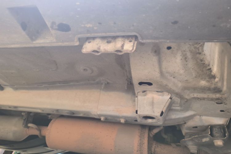 Used Dongfeng Aeolus AX7 2015 2.0L Automatic Zhiyue Version Chassis Front Right