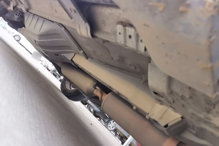 Used Dongfeng Aeolus AX7 2015 2.3L Automatic ZhiZun Version Chassis Front Right