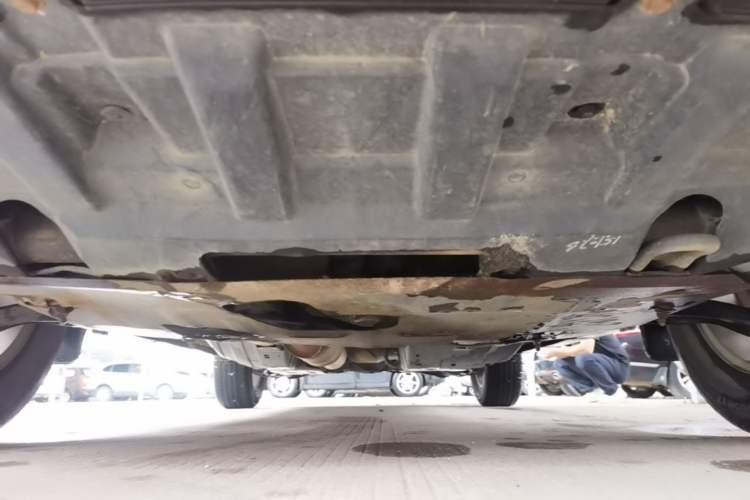 Used Dongfeng Aeolus AX7 2015 2.0L Automatic Zhiyue Version Chassis Front