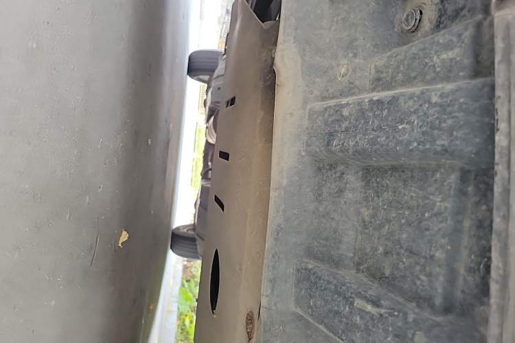 Used Dongfeng Aeolus AX7 2015 2.0L Manual Zhiyue Model Chassis Front