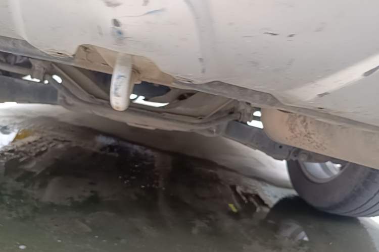 Used Dongfeng Aeolus AX7 2015 2.3L Automatic ZhiZun Version Chassis Rear