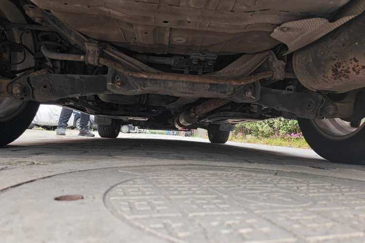 Used Dongfeng Aeolus AX7 2015 2.3L Automatic ZhiZun Version Chassis Rear