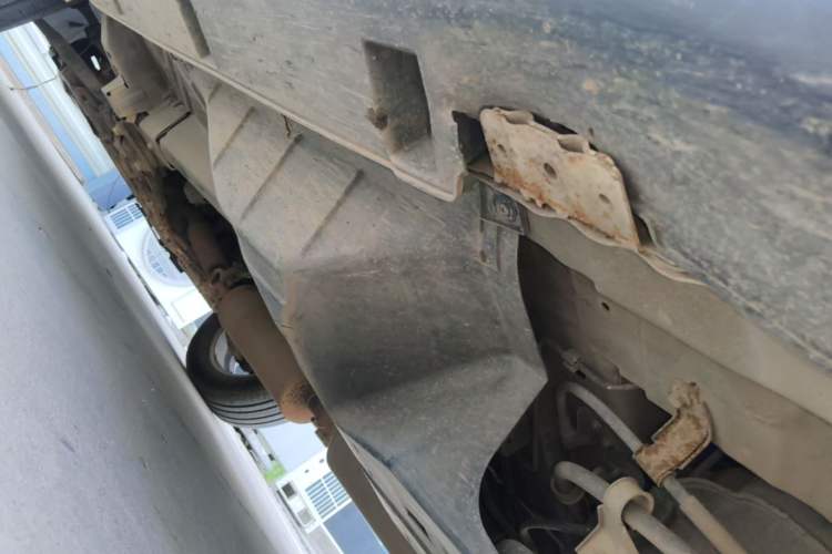 Used Dongfeng Aeolus AX7 2015 2.0L Automatic Zhiyi Trim Chassis Rear Left