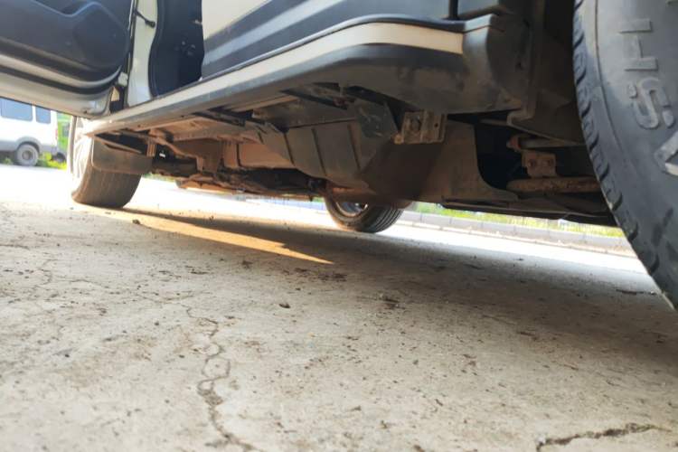Used Dongfeng Aeolus AX7 2015 2.0L Automatic Zhiyi Trim Chassis Rear Left