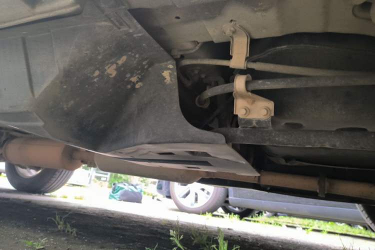 Used Dongfeng Aeolus AX7 2015 2.0L Automatic Zhiyue Version Chassis Rear Left