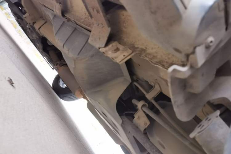 Used Dongfeng Aeolus AX7 2015 2.3L Automatic ZhiZun Version Chassis Rear Left