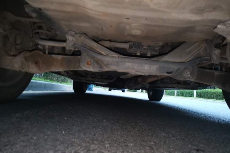 Used Dongfeng Aeolus AX7 2015 2.3L Automatic ZhiZun Version Chassis Rear