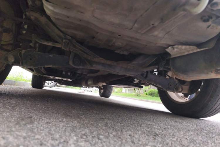 Used Dongfeng Aeolus AX7 2015 2.0L Manual Zhiyi Trim Chassis Rear