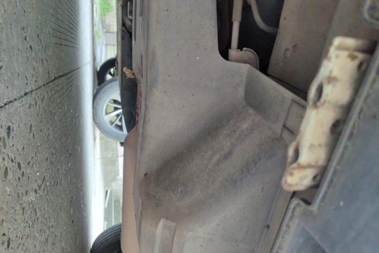 Used Dongfeng Aeolus AX7 2015 2.3L Automatic ZhiZun Version Chassis Rear Right